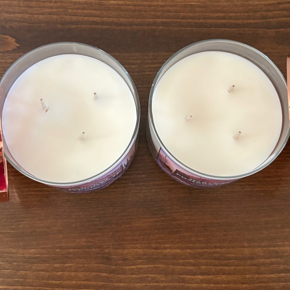 Bath & Body Works Harvest Pomegranate 3-Wick Scented Candle - Rose Gold Lid - Picture 3 of 4